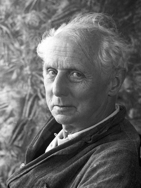 Max Ernst Famous Surrealism, What Is Surrealism, Tracy Anderson Arms, Dada Art Movement, Surrealism Artists, Leonora Carrington, Unconscious Mind, Tracy Anderson, Dada Art