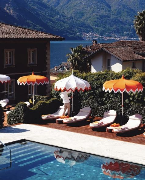 Grand Tremezzo Hotel, Lake Como Party, Italy Pool Party, Grand Hotel Tremezzo Lake Como, Lake Como Themed Party, Italian Pool Party, Lake Como Spring, Winery Vibes, Hotel Tremezzo Lake Como