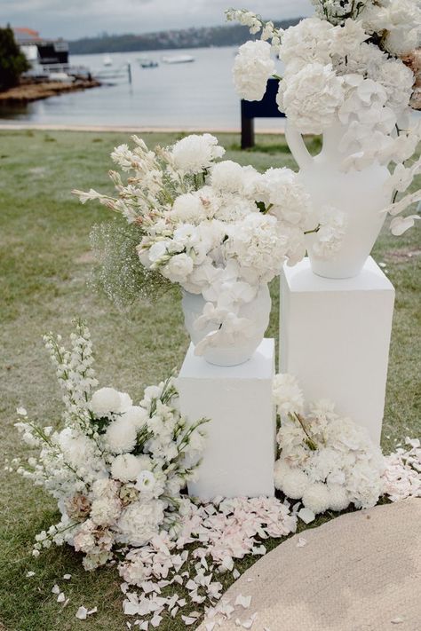 Modern Arbor Wedding, Floral Arrangement Wedding Ceremony, Non Floral Ceremony Decor, Florals On Pedestals, Aisle Floral Decor, Modern Wedding Aisle Decor, Modern Ceremony Decor, Ceremony Wedding Flowers, Wedding Pedestal Flowers