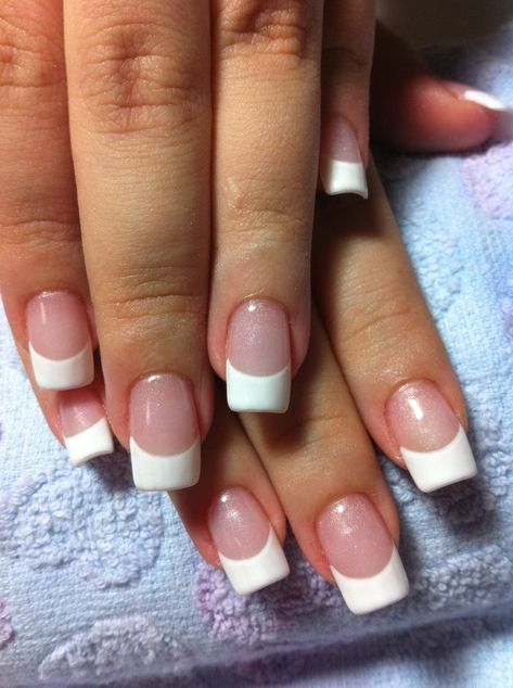 Prom Acrylics, Acrylic French Nails, Ongles Gel French, Nails Painted, Solar Nails, Gel Nails French, Acrylic French, Ring Finger Nails, French Manicures