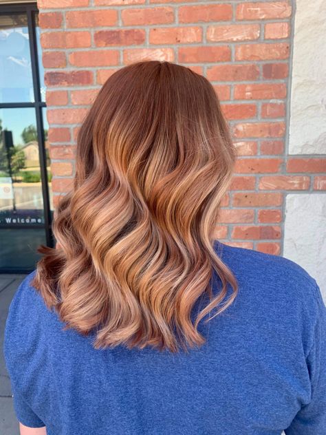 Copper Bayalage, Haircuts Straight Hair, Copper Hair, Hair Color Balayage, Strawberry Blonde, Hair Hairstyles, Straight Hair, How To Do Nails, Hair Looks