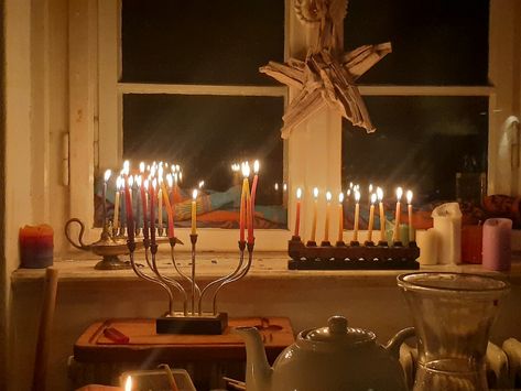 Hannakuh Aesthetic, Menorah Aesthetic, Hannukah Aesthetic, Hanukkah Aesthetic, Jewish Aesthetic, Hannukah Menorah, Jewish Shabbat, Hosanna In The Highest, Jewish Girl