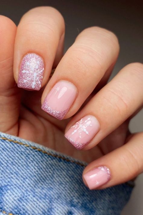 september nails 2024 #SeptemberNails2024  #FallNailTrends  #AutumnNailArt  #SeptemberManicure  #NailInspo2024  #FallNails2024  #AutumnVibes  #NailGoals  #SeasonalNails  #NailDesigns2024 Christmas Gel Nails, Snowflake Nails, Fancy Nancy, Christmas Nails Acrylic, Cute Gel Nails, Festival Nails, Xmas Nails, Christmas Nail Designs, Chic Nails