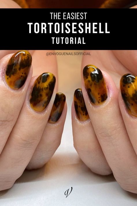 Photo of a set of nails with tortoiseshell nail art on all fingernails, the header text reading "the easiest tortoiseshell tutorial" How To Do Tortoiseshell Nails, Tortishell Nails Design Diy, Tortie Nails Tutorial, How To Do Tortoise Nails, Tortoise Shell Nails Blooming Gel, Tortoise Nail Tutorial, How To Paint Tortoise Shell Nails, Tortoise Shell Nail Tutorial, Diy Tortoise Nails