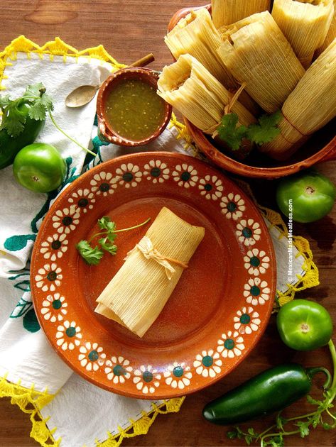 Learn how to fold tamales and make the most delicious homemade tamales. This easy to follow guide will show you a very easy and the best way to fold tamales. Mexican Tamales Aesthetic, Tamales Photography, Tamales Aesthetic, Tamales In Crockpot, Tamales Authentic Mexican, How To Reheat Tamales, Steaming Tamales, Meat Recipes Healthy, Vegetable Appetizer