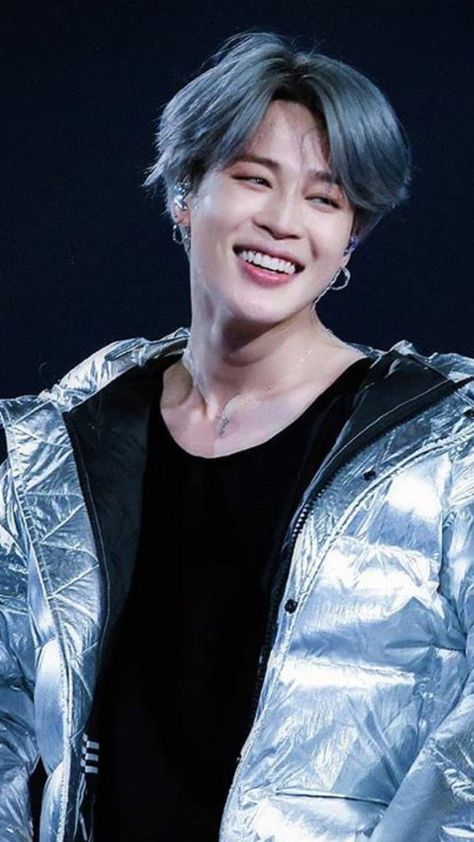 Grey Hair Jimin, Jimin Laughing, Jimin Smile, Jimin Hair, V Smile, Jimin Cute Selca, Jimin Selca, Park Jimin Cute, Jimin Wallpaper