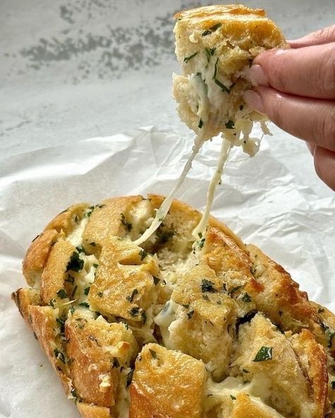 Garlic Cheese Bread Aesthetic, Cheesy Garlic Bread Aesthetic, Aesthetic Garlic Bread, Aesthetic Bread Recipe, Breads Aesthetic, Garlic Bread Aesthetic, Aesthetic Bread, Bread Aesthetic, Food Polls