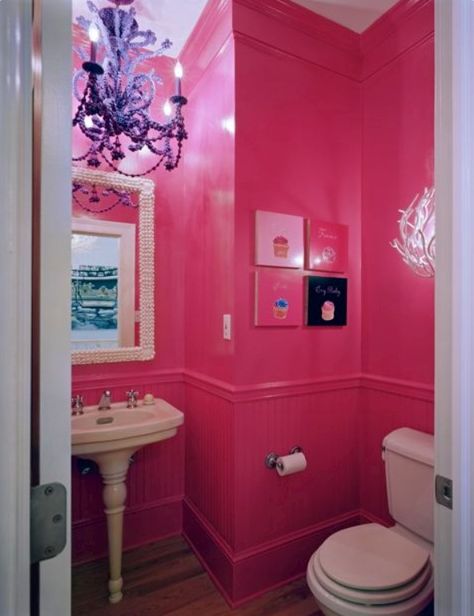 Pink High Gloss Walls, fabulous! I would use a white or clear chandelier and a candle sconce on the wall - but I adore bright pink bathrooms Hot Pink Bathroom, Pink Powder Room, Estilo Kitsch, Bathroom Pink, Fancy Bathroom, Girly Bathroom, Bathroom Planner, Tout Rose, Girls Bathroom