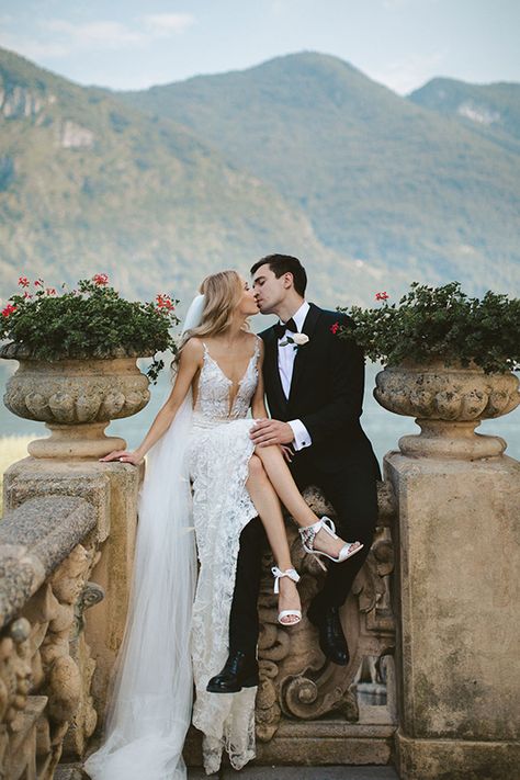 Como Lake Wedding, Italy Wedding Photos, Wedding Lake Como, Wedding On Lake, Italy Elopement, Destination Wedding Italy, Amalfi Coast Wedding, Wedding Lake, Como Lake