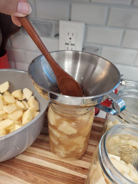 Apple Pie Filling Small Batch, Apple Pie Filling Canning Recipe, Small Batch Apple Pie Filling, Small Batch Canning Recipes, Apple Pie Filling Canning, Pantry Prepping, Small Apple Pies, Small Batch Canning, Canning Apple Pie Filling