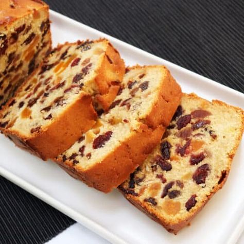 Farmhouse Fruit Cake Recipe, Light Fruit Cake Recipe, Fruit Cake Loaf, Genoa Cake, Fat Cakes Recipe, Fruit Loaf Recipe, Best Fruit Cake Recipe, Fruit Cake Recipe Easy, Light Fruit Cake