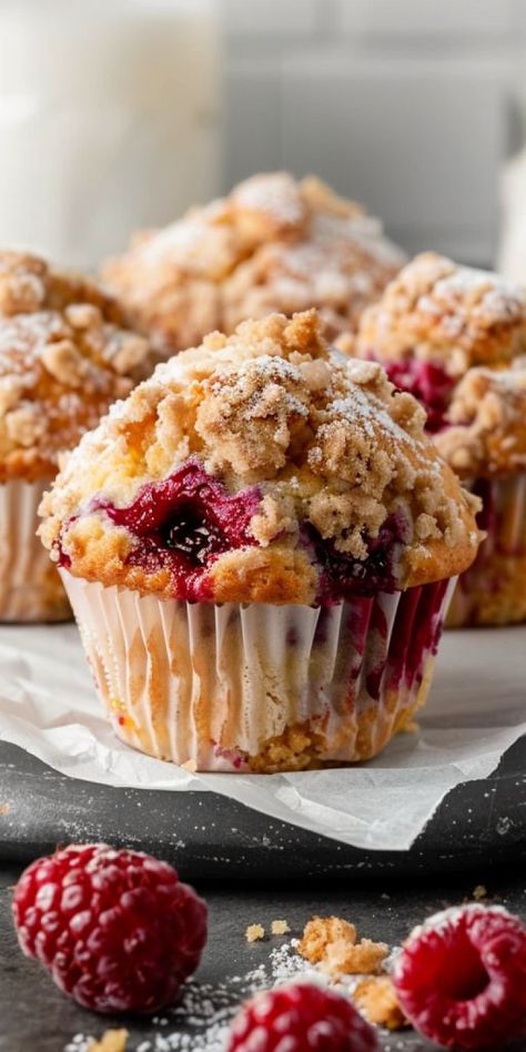 Buttermilk Raspberry Muffins [40 Minutes] – Chasety Muffins With Buttermilk, Raspberry Streusel Muffins, Raspberry Muffin Recipes, Lemon Raspberry Muffins, Streusel Muffins, Raspberry Muffins, Muffin Streusel, Raspberry Recipes, Filled Muffins