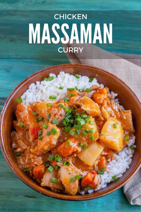 Chicken Massaman, Chicken Massaman Curry, Massaman Curry, Chicken Curry, Thai Food, Slow Cooker Chicken, Curries, Curry Chicken, Stew Recipes