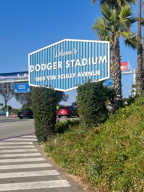 Dodger Stadium Aesthetic, Alexa + Core + Aesthetic, Stadium Aesthetic, Baseball Dodgers, Dodgers Stadium, Let's Go Dodgers, Dodger Baseball, Vin Scully, Dodger Game