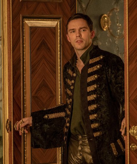 Gold Leather Pants, Fanfiction Inspiration, Peter The Great, Nicholas Hoult, Catherine The Great, Poster Boys, Great Tv Shows, Elle Fanning, Look At You