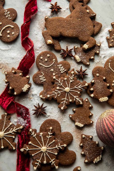 Chai Gingerbread Cookies | halfbakedharvest.com Easy Gingerbread Cookies, Best Gingerbread Cookies, Gingerbread Cookie Dough, Cookie Glaze, Half Baked Harvest Recipes, Ginger Bread Cookies Recipe, Half Baked, Cookie Cups, Cookies For Kids