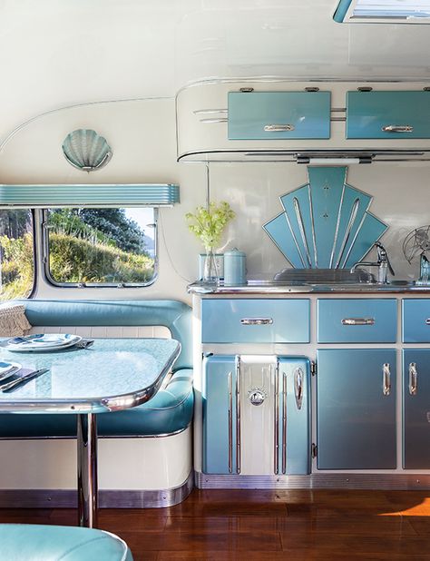 Building Frankie Jo: How years of work took this retro caravan from mouldy to road-ready Camper Art, Retro Caravan, Caravan Interior, Vintage Campers Trailers, Vintage Camper, Camper Trailers, Go Camping, Glamping, Interior Inspiration