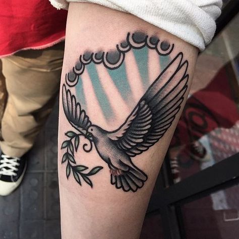 95 Popular Dove Tattoos (with Meaning) - Wild Tattoo Art Traditional Dove Tattoo, Dove Tattoo Meaning, White Dove Tattoos, Tattoo American Traditional, Olive Branch Tattoo, Dove Tattoo Design, Dove Tattoos, Dove Tattoo, Branch Tattoo