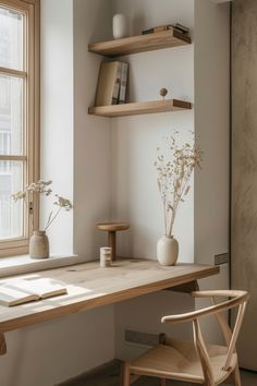 Home Office Japanese Style, Muji Interior Design Japanese Style, Work From Home Interior, Office Japandi Style, Home Office Japandi Style, Japandi Style Home Office, Office Scandinavian Design, Japandi Home Office Design, Office And Reading Room Ideas