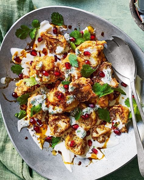 Cauli chips with pomegranate and yogurt Cauliflower Chips, Vegetarian Christmas Recipes, Roasted Cauliflower Salad, Vegetarian Main Course, Sharing Platters, Yogurt Dressing, Delicious Magazine, Cauliflower Salad, Baked Cauliflower