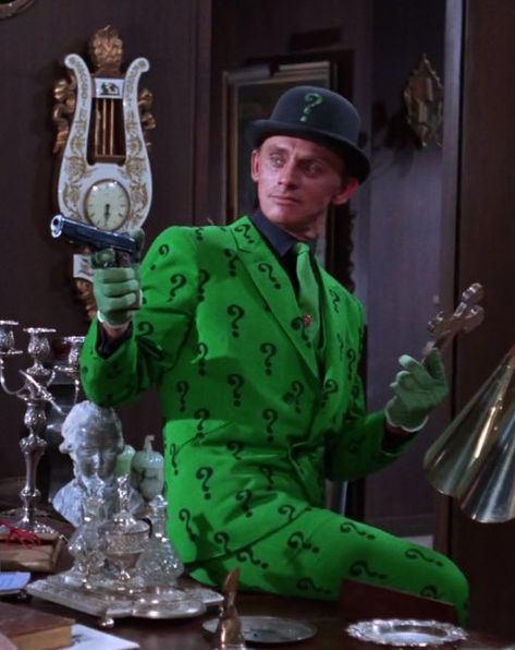 Daniel_Phillips_Music on Twitter: "Honestly? This is still the best #RIDDLER look, imo. Watching #batman66 tonight. #batman #riddlemethis #frankgorshin… " Batman 1966 Tv Series, Batman Show, 1966 Batman, Batman Tv Show, Burt Ward, Batman Villains, Batman And Batgirl, Batman 1966, Batman Tv Series