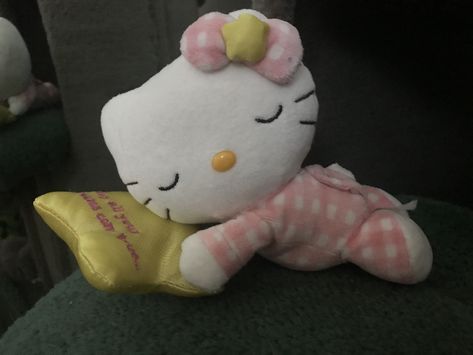 Sleepy “Sweet Dreams” Hello Kitty Hello Kitty Laying Down, Sleepy Hello Kitty, Tired Hello Kitty, Hello Kitty Sleeping, Sanrio Characters Sleeping, Cute Hello Kitty Sleepwear For Bedtime, Sleepy Meme Humor, Hello Kitty Characters, Hello Kitty Plush