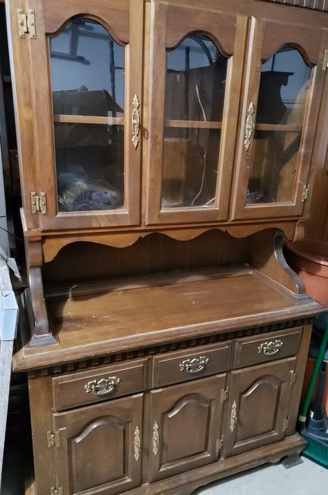 Hutch Top As Upper Cabinet, Hutch Top Repurposed Ideas, Old Hutch Makeover Ideas, Chalk Painted Hutch, Hutch Makeover Diy, Cabnits Kitchen, Rustic Hutch, Barnwood Doors, Refurbishing Furniture