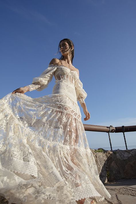 Yolan Cris Wedding Dress, Wedding Dress With Sleeves Boho, White Long Sleeve Wedding Dress, Boho Groom, Cake Boho, Boho Wedding Dress With Sleeves, Boho Chic Bride, Lace Mermaid Dress, Boho Wedding Dress Bohemian