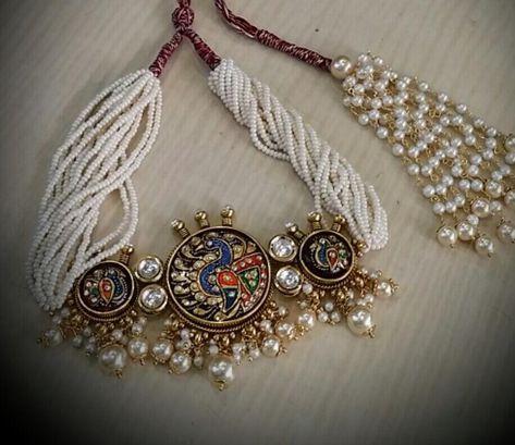 Meenakari Jewellery, India Jewelry, Indian Wedding Jewelry, Royal Jewels, Jewelry Design Necklace, Royal Jewelry, Classic Jewelry, Traditional Jewelry, Gold Jewellery Design