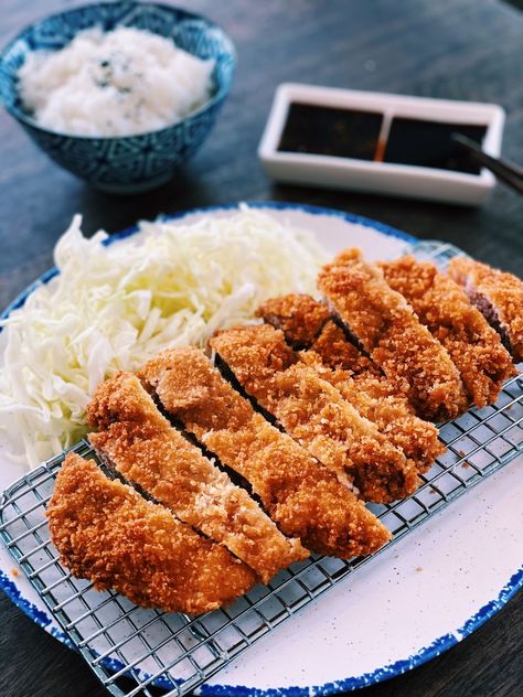 Tonkatsu - Japanese Fried Pork Chops (CRISPY) - Tiffy Cooks Tonkatsu Pork Chop, Crispy Pork Chop Recipes, Panko Pork Chops, Pork Tonkatsu, Tiffy Cooks, Tonkatsu Sauce, Fried Pork Chops, Easy Asian Recipes, Pork Cutlets