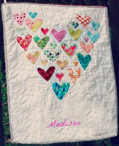 Baby Memory Quilt, Baby Clothes Quilt, Memory Blanket, Memory Quilts, Keepsake Quilting, Tshirt Quilt, Quilt Baby, Bee Crafts, Heart Quilt