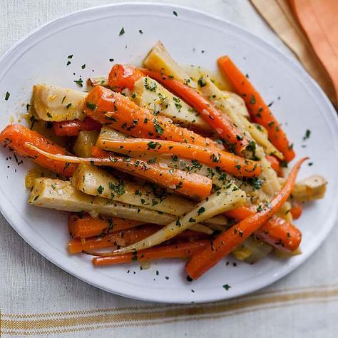 Orange-Braised Carrots & Parsnips - Barefoot Contessa Carrot And Parsnip Recipe, Braised Carrots, Easy Stuffed Cabbage, Carrots And Parsnips, Parsnip Recipes, Barefoot Contessa Recipes, Roasted Parsnips, Ina Garten Recipes, Barefoot Contessa