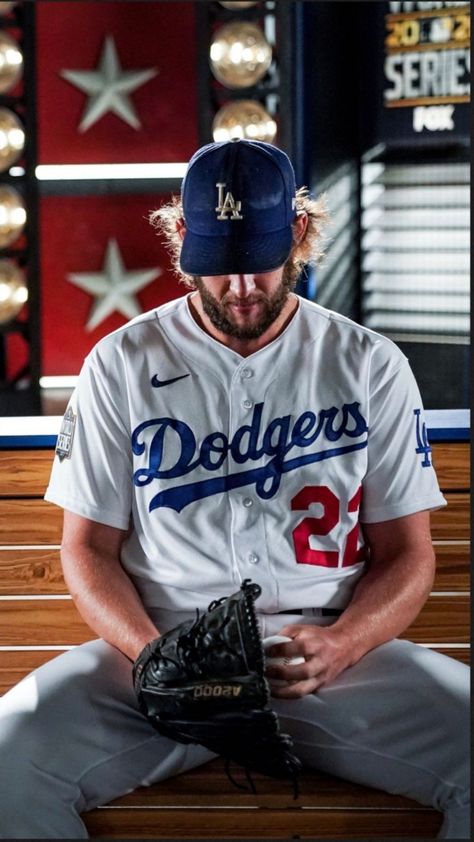 Dodgers Wallpaper, Baseball Wallpaper, Clayton Kershaw, Dodgers Fan, Baseball Pictures, Dodger Blue, Senior Guys, Basketball Wallpaper, Dodgers Baseball