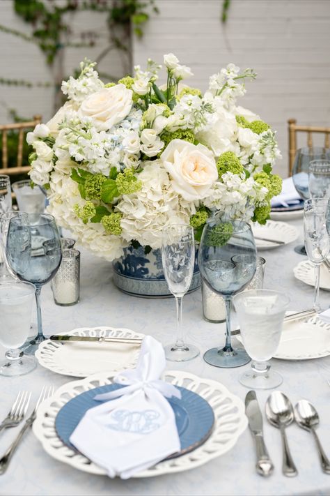 Blue and white wedding table, blue and white wedding florals, blue and white wedding tablescape, blue and white wedding reception, shuler studio monogram, chinoiserie wedding, chinoiserie floral arrangement, classic blue and white floral arrangement, dallas fort worth wedding planner Wedding Rectangle Table Centerpieces, Blue And White Wedding Aesthetic, White And Blue Wedding Florals, Blue And White Vases Wedding, Blue And White Centerpieces Wedding, Blue And White Wedding Florals, Light Blue Wedding Ideas, Blue Green And White Wedding, Blue And White Hydrangea Wedding