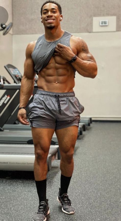 Male Fitness Photography, Gym Photography, Gym Guys, Bodybuilders Men, Fitness Photoshoot, Cardio Workouts, Best Cardio Workout, Best Cardio, Male Fitness Models