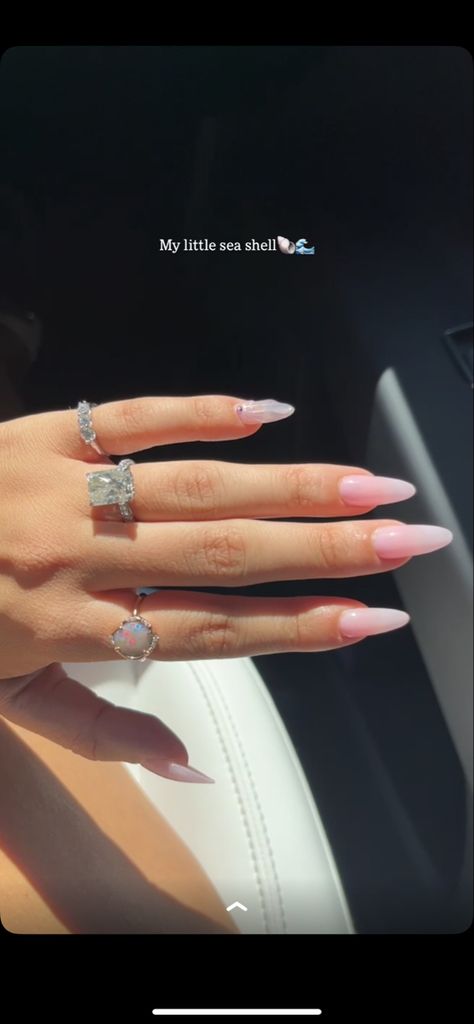 Catherine Paiz Wedding Ring, Khloe Kardashian Almond Nails, Catherine Paiz Engagement Ring, Khloe Kardashian Nails 2022, Catherine Mcbroom Ring, Catherine Mcbroom Nails, Catherine Paiz Ring, Kylie Kardashian Nails, Catherine Paiz Aesthetic