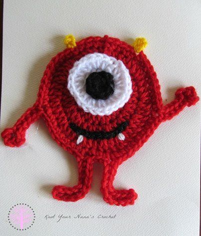 http://www.knotyournanascrochet.com/2014/08/miles-monster-applique.html Appliques Au Crochet, Crochet Monster, Crochet Applique Patterns Free, Crochet Appliques, Penanda Buku, Crochet Embellishments, Crochet Bookmark, Crochet Monsters, Crochet Bookmarks