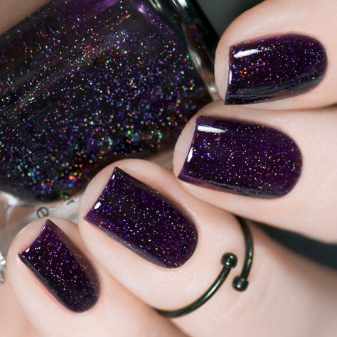 Deep Purple Glitter Nails, Black Nails Purple Glitter, Sparkly Dark Purple Nails, Short Dark Purple Nail Ideas, Dark Purple Sparkle Nails, Black Nails With Purple Glitter, Eggplant Purple Nails, Dark Purple Sparkly Nails, Dark Purple Nails With Glitter