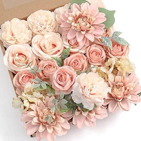 Diy Wedding Bouquets, Artificial Bouquet, Light Pink Rose, Diy Wedding Bouquet, Fiesta Baby Shower, Artificial Wreath, Foam Flowers, Color Flower, Floral Garland