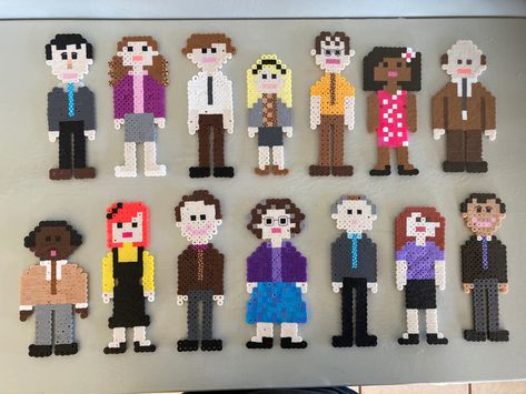 The office perler beads Perler Beads People Pattern, The Office Perler Bead Patterns, Perler Bead People, The Office Perler Beads, Friends Perler Beads, Melty Bead Patterns, Pearl Beads Pattern, Easy Perler Beads Ideas, Fuse Bead Patterns