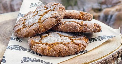 Kfc Secret Recipe, Soft Ginger Cookies, Molasses Recipes, Crackle Cookies, Ginger Molasses, Cake Mug, Popsugar Food, Chocolate Chip Ice Cream, Crunchy Cookies