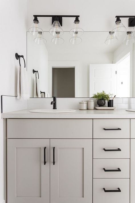 Light Gray Cabinets, Life On Virginia Street, Elegant Farmhouse, Beautiful Bathroom Designs, Upstairs Bathrooms, Grey Cabinets, Bathroom Renos, Bath Remodel, Bathroom Style