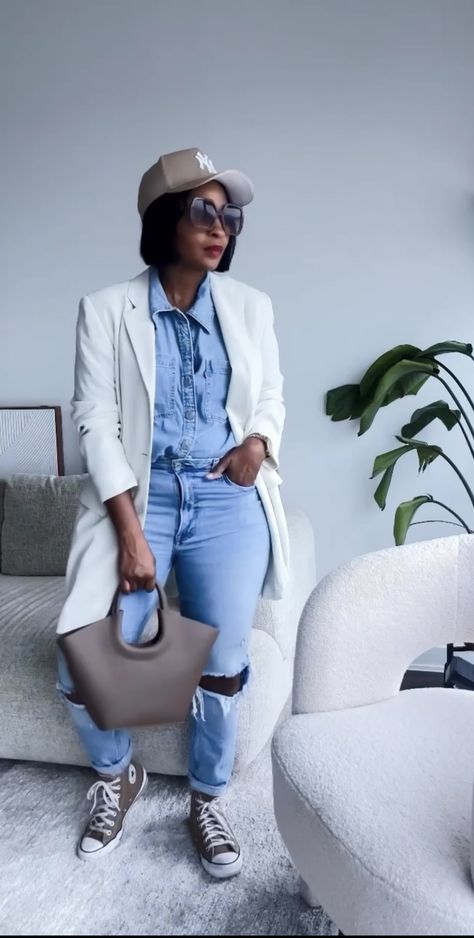 Blazer Outfit Date Night, Denim Outfit Black Women, Summer Outfit Streetwear, Makeup On Face, Outfit Style Inspiration, All Black Party, Denim On Denim, Affordable Skin Care, Classy Casual Outfits