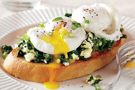 Poached Egg Breakfast, Fodmap Breakfast, Wilted Spinach, Egg Recipes For Breakfast, Recipes Appetizers And Snacks, Poached Egg, Low Fodmap Recipes, Fodmap Recipes, Spinach And Feta