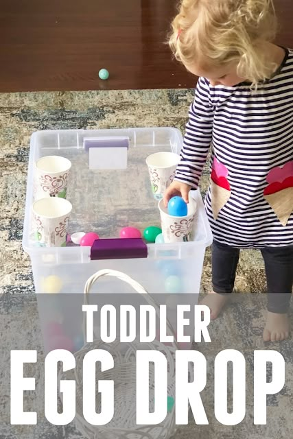 Toddler Approved!: Toddler Plastic Egg Drop Game Baby Easter Crafts, Easter Egg Activities, Easter Activities For Toddlers, Sensory Play Toddlers, Easter Toddler, Preschool Easter, Easter Crafts For Toddlers, Toddlers Room, Children Games