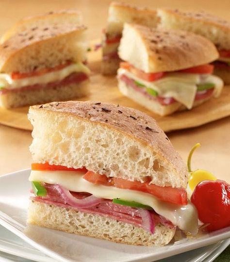 deli sandwich recipes Cold Sandwiches Recipes, Regular Cold Sandwich, Deli Sandwiches Recipes, Sandwich Cakes, Cold Sandwich Recipes, Recipe For Pizza, Quick Foods, Hero Sandwich, Cooking And Baking Recipes