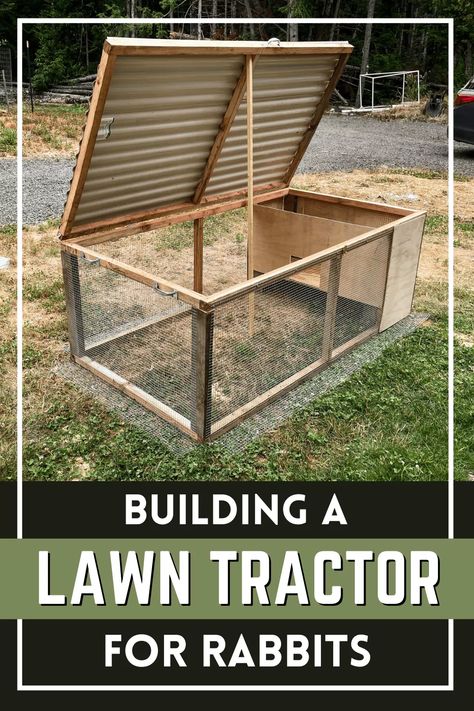 Diy Rabbit Pen Outdoor, Rabbit Grow Out Pen, Outdoor Rabbit Enclosure Diy, Backyard Rabbits, Rabbit Keeping, Rabbit Tractor, Rabbit Cages Outdoor, Homestead Livestock, Rabbit Hutch Plans