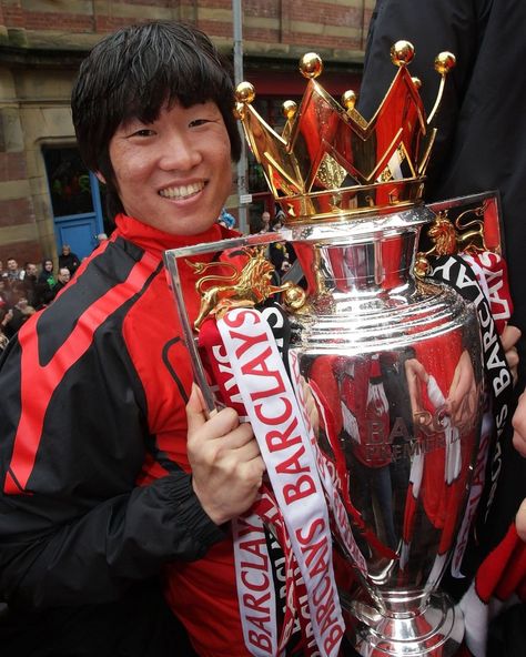 Football Troll, Manchester United Wallpaper, Manchester United Players, Football Highlight, Football Icon, Park Ji Sung, Football Is Life, Volleyball Outfits, Man Utd