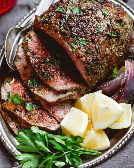 Roasted Lamb Rump Cap on – Sasha's Fine Foods Party Meat, Lamb Rump, Best Roast Beef Recipe, Ayam Mentega, Meat Ideas, Best Roast Beef, Roast Beef Dinner, Ground Beef And Cabbage, Night Dinner Recipes