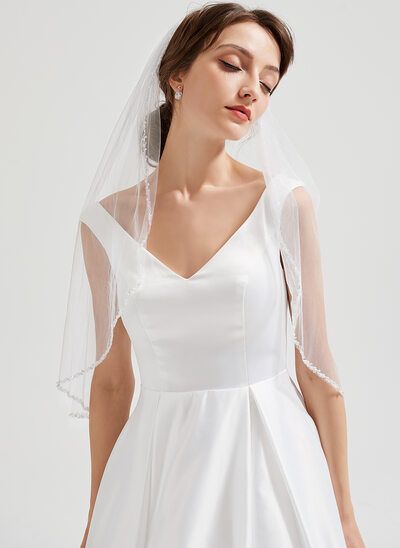 [US$ 26.00] One-tier Elbow Bridal Veils With Pencil Edge Veils Bridal Short, Elbow Veil, Cheap Wedding Veil, Elbow Length Veil, Beaded Wedding Veils, Bridal Veils And Headpieces, Cathedral Bridal Veils, Short Veil, Plus Size Wedding Gowns